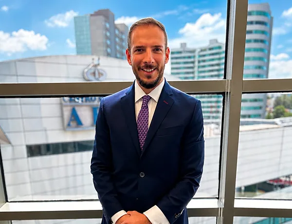 Dr. Héctor Morán Treviño, coloproctólogo en CDMX — atención discreta de verrugas anales (VPH)
